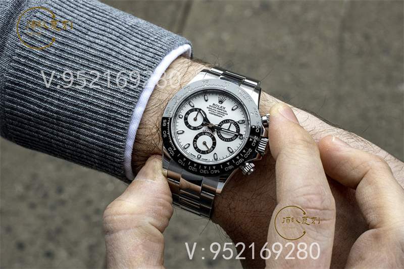 BT(Better)廠勞力士4130機(jī)芯迪通拿復(fù)刻表評測-復(fù)刻迪通拿天花板-復(fù)刻表