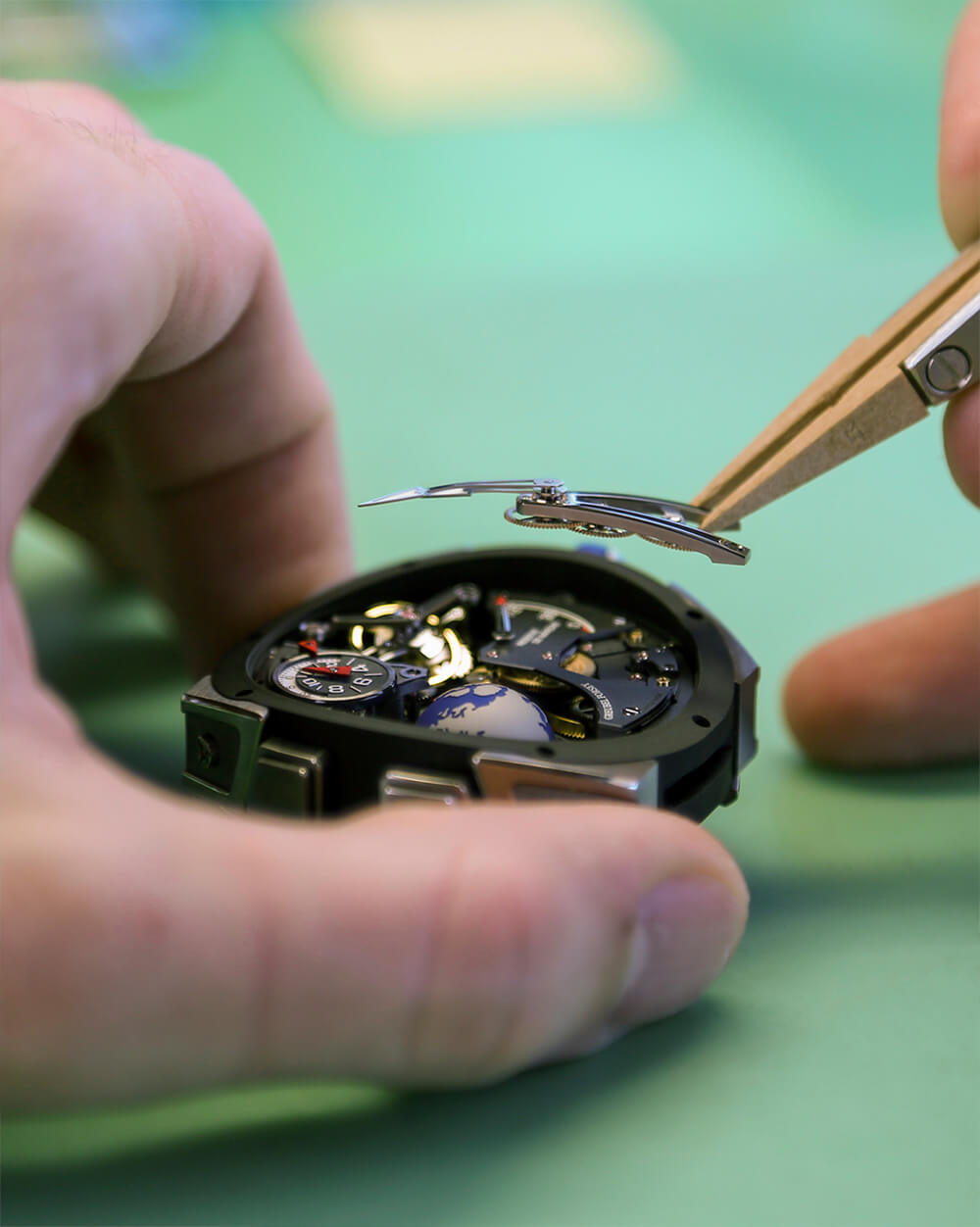 高珀富斯Greubel Forsey GMT運動陀飛輪個性腕表-復(fù)刻表