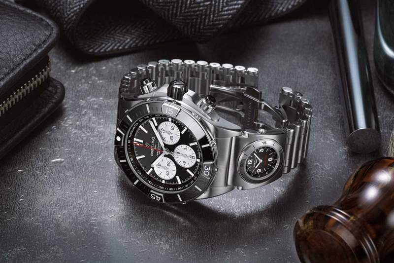 Breitling百年靈全新Super Chronomat B01 44｜有型豪邁之選-復刻表