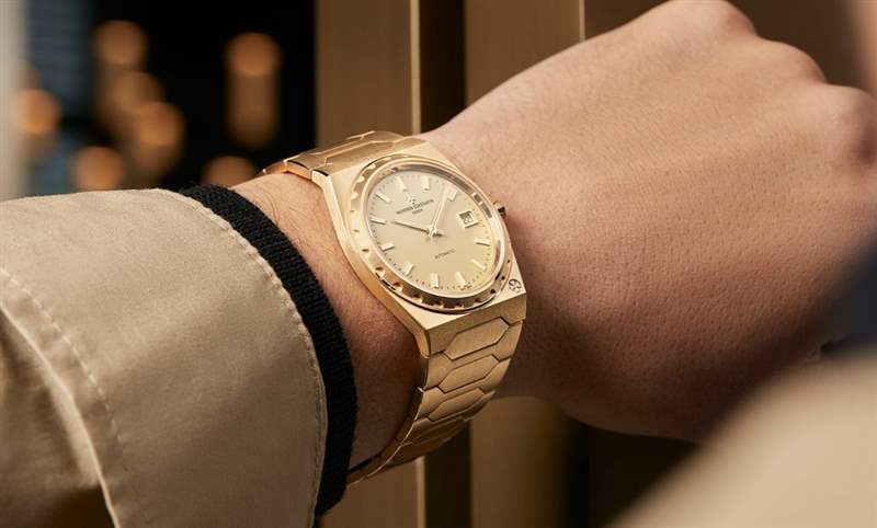 格調的代表:江詩丹頓Historiques 222 復古金潮之必要-復刻表