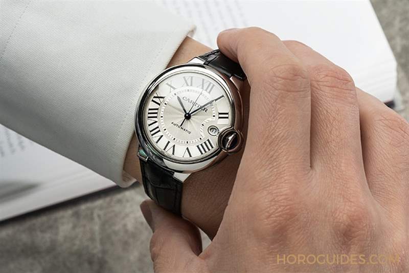 選擇豐富的優(yōu)雅經(jīng)典－卡地亞藍(lán)氣球-復(fù)刻表