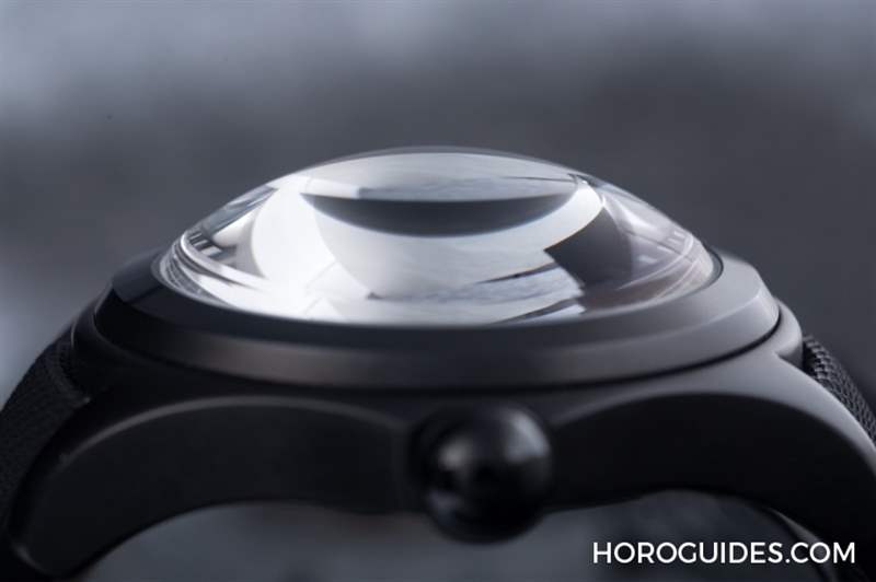 大膽狂放！泡泡里的幽冥綠光｜Corum Bubble X Ray自動腕表-復刻表