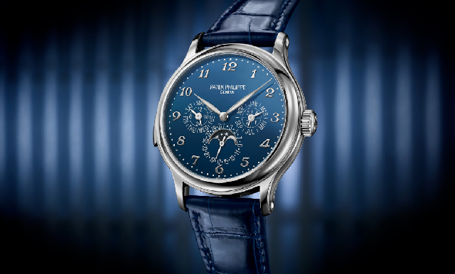 視聽都是極致饗宴！百達(dá)翡麗5374G三問萬年歷，「教堂鐘聲」配藍(lán)色大明火琺瑯表面-復(fù)刻表