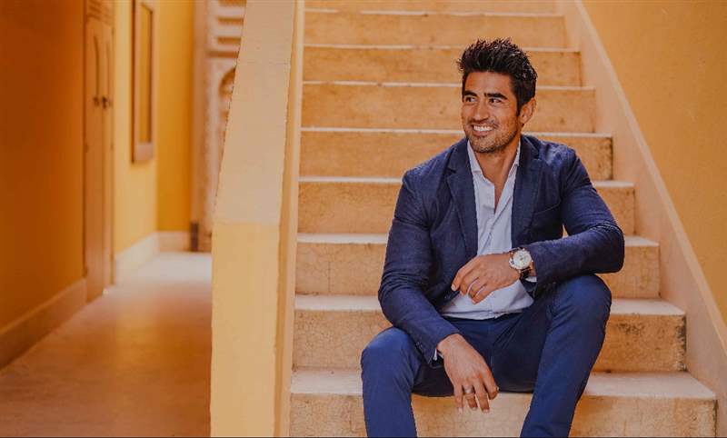 沛納海新任品牌大使何許人？懂上鏡也懂環保的數位名流，Jeremy Jauncey-復刻表