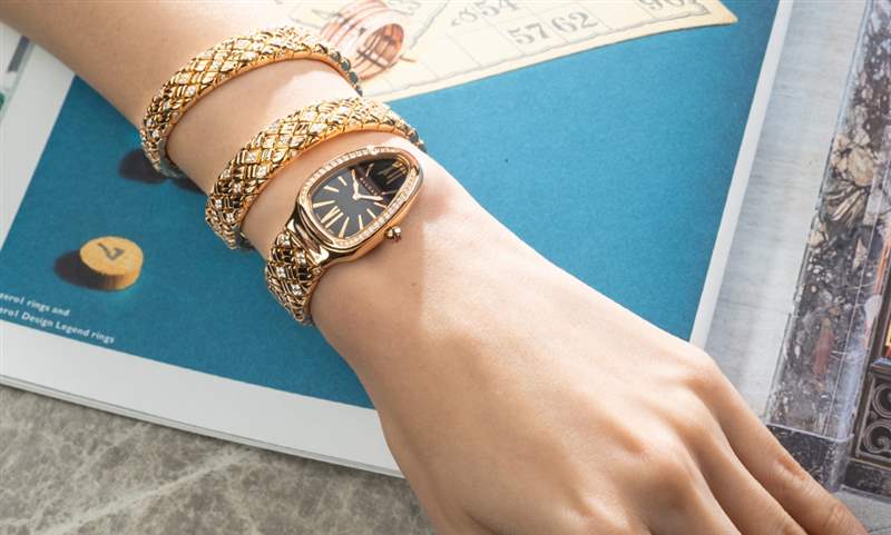 菱格紋環繞式表帶登場！BVLGARI Serpenti Spiga繾綣姿態添新貌-復刻表