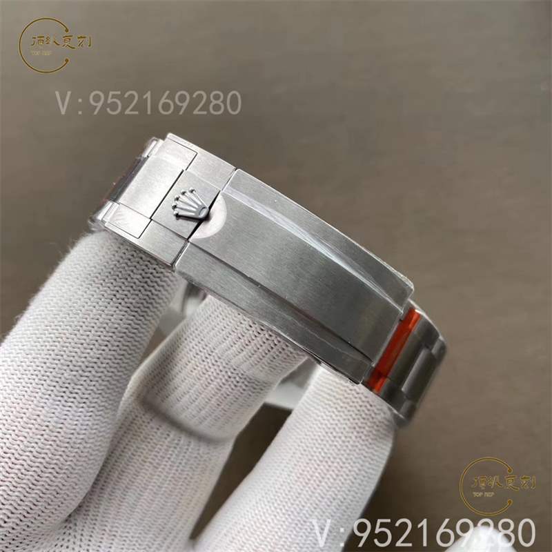 N廠(chǎng)勞力士黑綠水鬼v10版復(fù)刻表推出，能否重回巔峰呢-復(fù)刻表