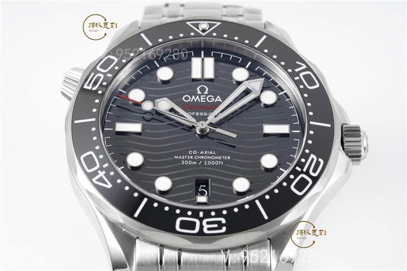 ZF廠歐米茄海馬300獨(dú)家黑色旋渦擺輪,超越vs廠和or廠海馬-復(fù)刻表