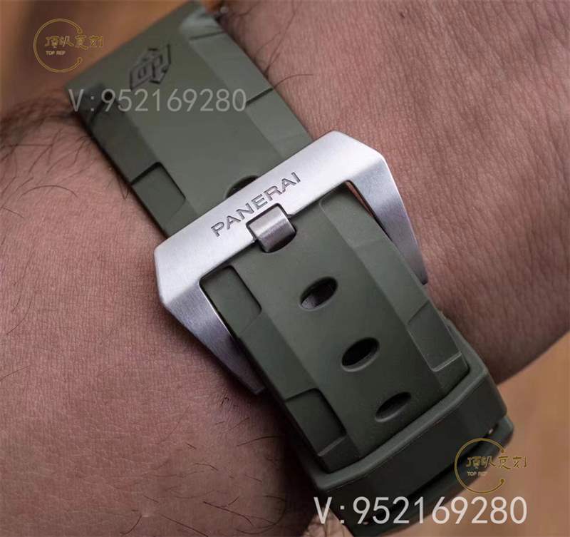 VS廠沛納海pam1055綠?；陱涂套龉ぴ趺礃?別具一格的軍綠色-復刻表