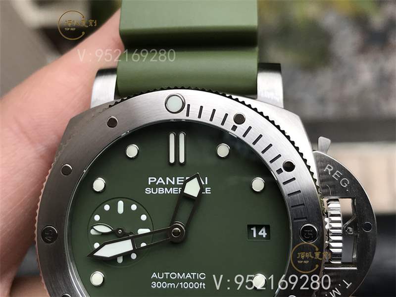 VS廠沛納海pam1055綠?；陱涂套龉ぴ趺礃?別具一格的軍綠色-復刻表