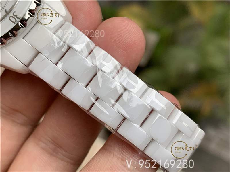 XF廠Chanel香奈兒J12黑白雙絕石英女表復刻做工怎么樣-復刻表