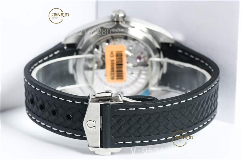 VS廠復刻歐米茄海馬150柚木黑220.10.41.21.01.001做工怎么樣-復刻表