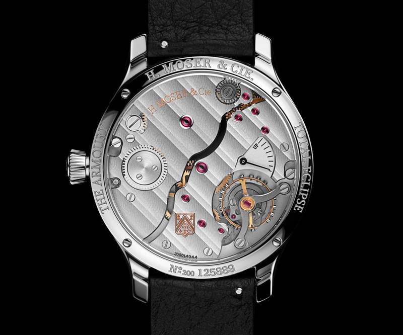 極黑低調！亨利慕時限量Total Eclipse腕表用日全蝕做設計-復刻表