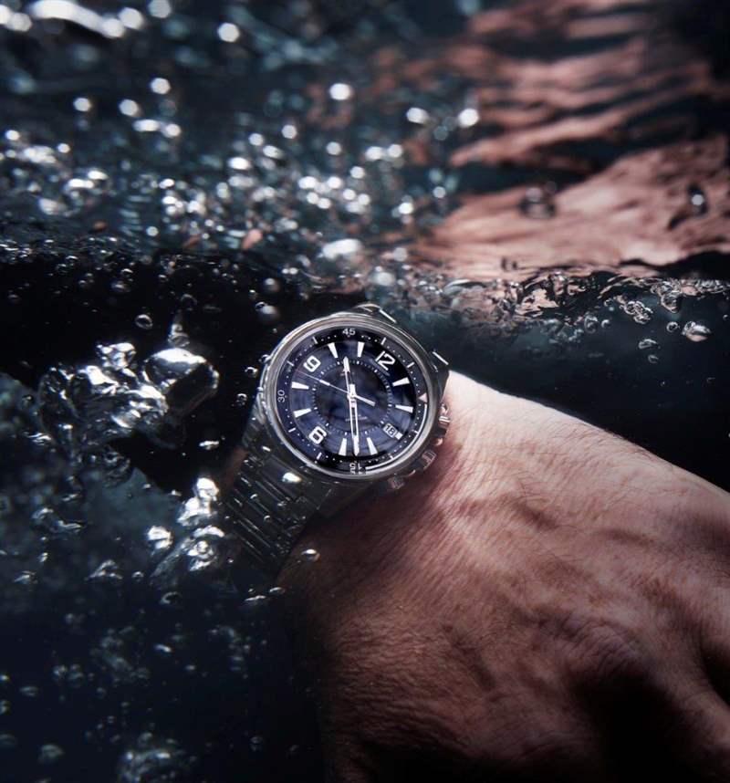 班奈迪克康柏拜區戴積家拍大片！「奇異博士」受訪點名「索爾、鋼鐵人」私品味-復刻表