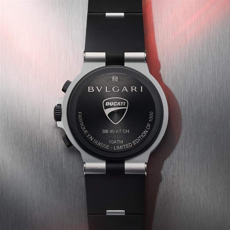 義大利血統(tǒng)強強聯(lián)手！寶格麗推出DUCATI聯(lián)名表-復刻表