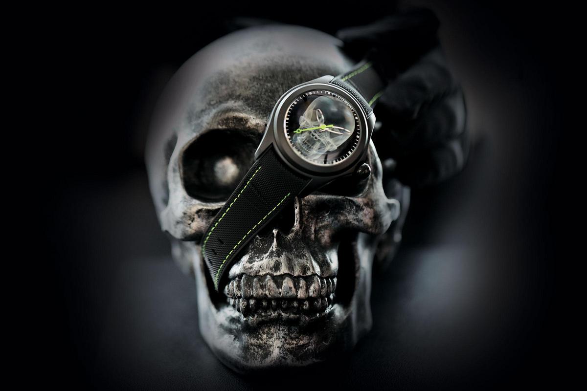 CORUM Bubble 47 Skull X-Ray｜第二代骷髏限量表問世-復刻表
