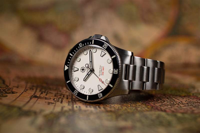 澳大利亞小眾手表:第二小時(shí)Second Hour Gin Clear Diver藍(lán)盤潛水表-復(fù)刻表