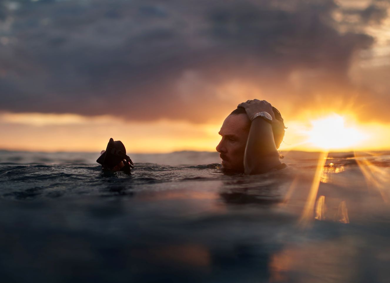 班奈迪克康柏拜區戴積家拍大片！「奇異博士」受訪點名「索爾、鋼鐵人」私品味-復刻表