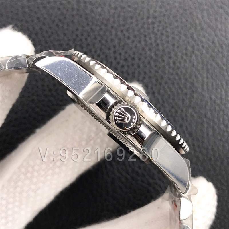 N廠勞力士格林尼治紅藍(lán)圈3235機(jī)芯視頻評(píng)測(cè)-復(fù)刻表