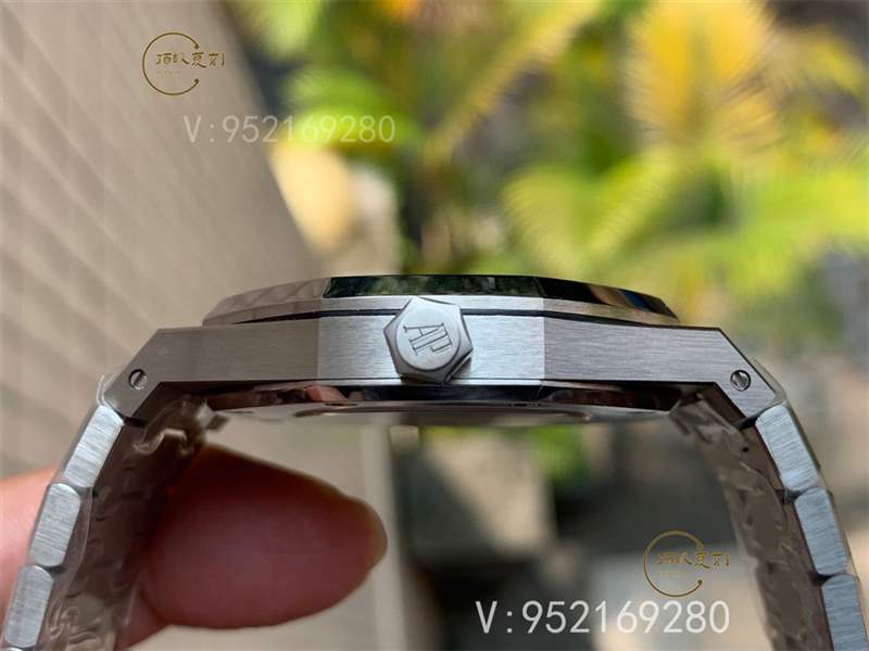 ZF廠愛彼15400皇家橡樹復(fù)刻實(shí)拍做工怎么樣,超薄鋼王-復(fù)刻表