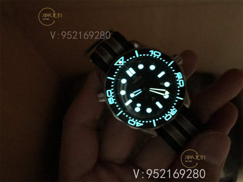 VS廠歐米茄無暇赴死007復(fù)刻表評(píng)測(cè)-VS廠007無暇赴死做工怎么樣-復(fù)刻表