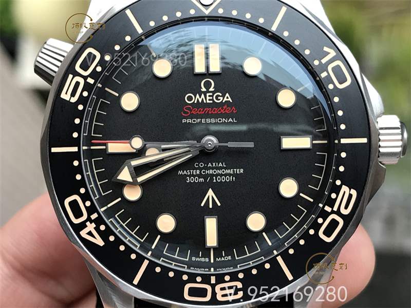 VS廠歐米茄無暇赴死007復(fù)刻表評(píng)測(cè)-VS廠007無暇赴死做工怎么樣-復(fù)刻表