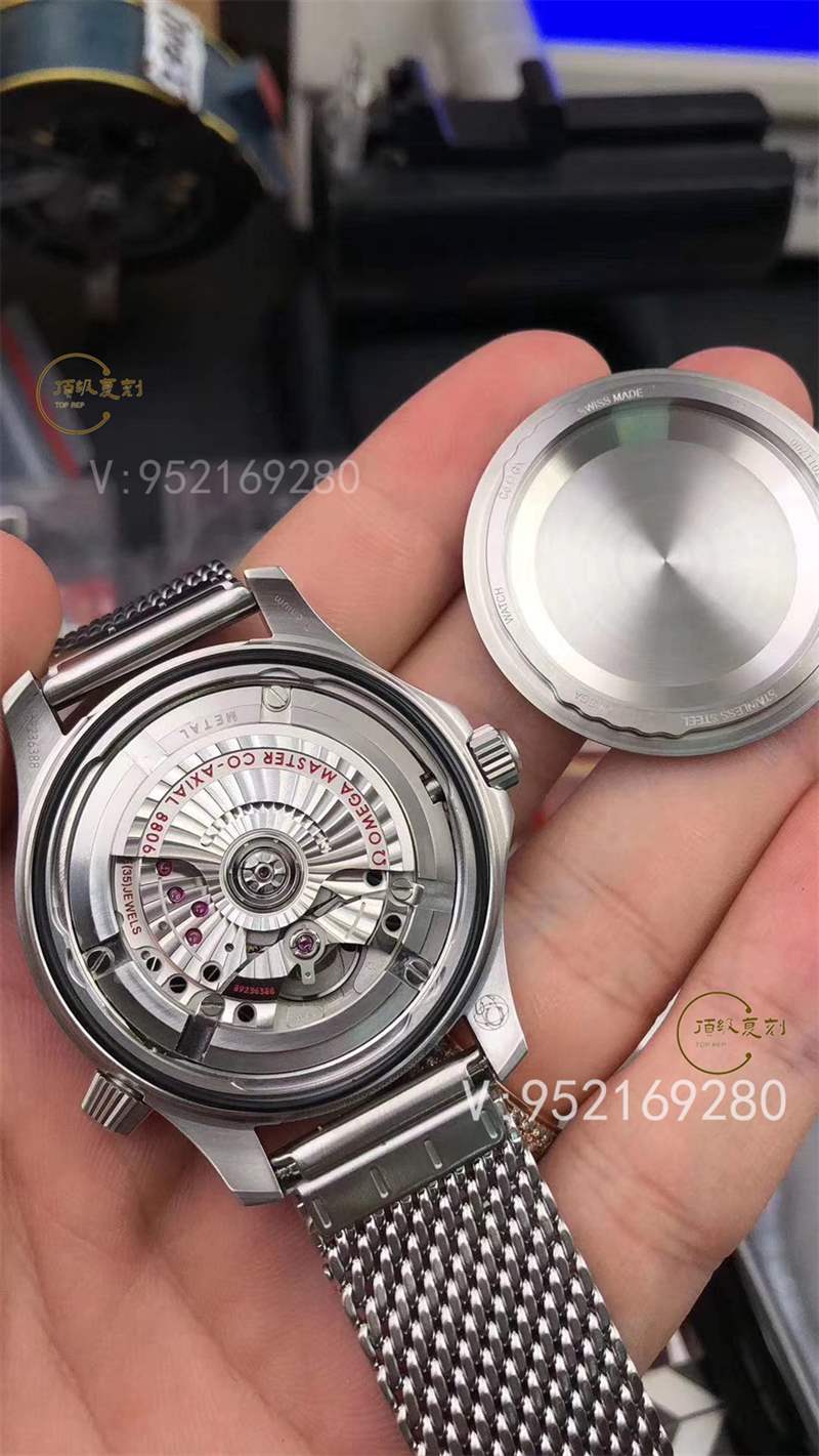 VS廠歐米茄無暇赴死007復(fù)刻表評(píng)測(cè)-VS廠007無暇赴死做工怎么樣-復(fù)刻表