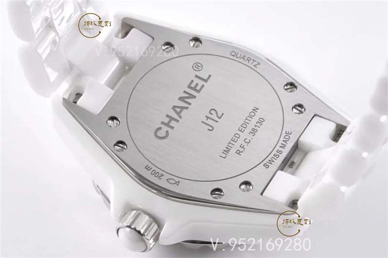 XF廠(chǎng)香奈兒J12系列陶瓷石英女士復(fù)刻表粉盤(pán)做工怎么樣-復(fù)刻表