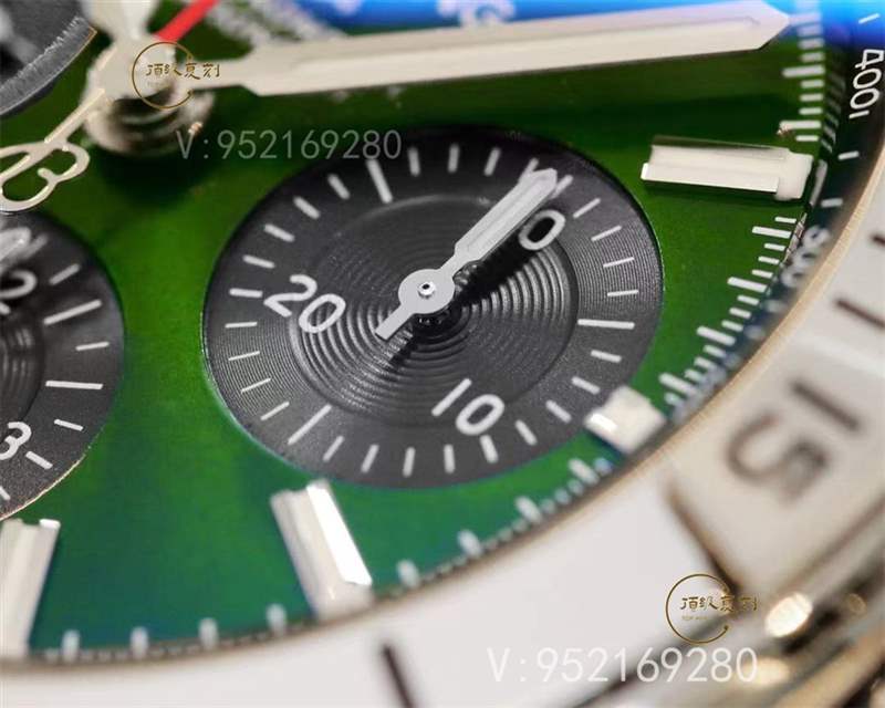 GF廠百年靈機(jī)械計(jì)時(shí)鋼王B01系列賓利綠盤(pán)復(fù)刻表做工評(píng)測(cè)-復(fù)刻表