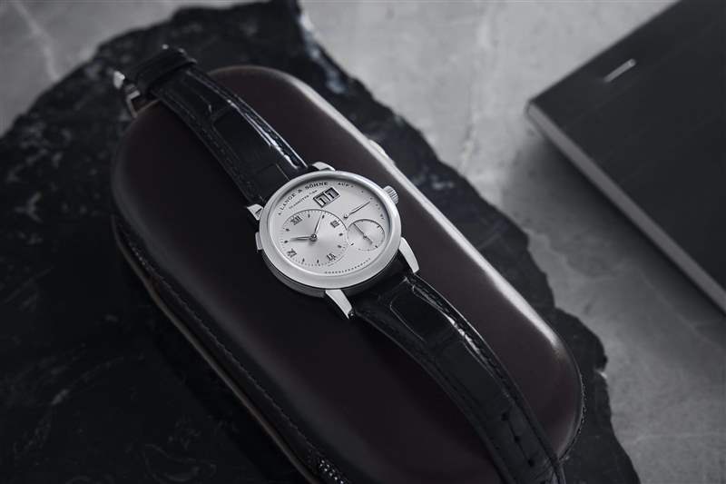 復古手表A 1994 A. Lange & S?hne Lange 1、2013 FP Journe Chronomètre Bleu 全套和 2001 年百達翡麗 Aquanaut-復刻表