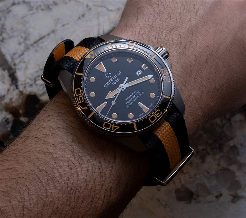 觀看評論：Certina DS Action Diver Titanium-復(fù)刻表