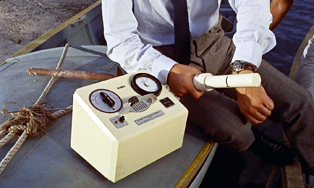 看電影肖恩康納利起源于詹姆斯邦德戴著勞力士潛艇參考的角色。6538在'博士。不'-復刻表