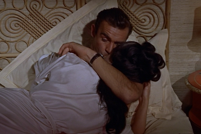 看電影肖恩康納利起源于詹姆斯邦德戴著勞力士潛艇參考的角色。6538在'博士。不'-復刻表