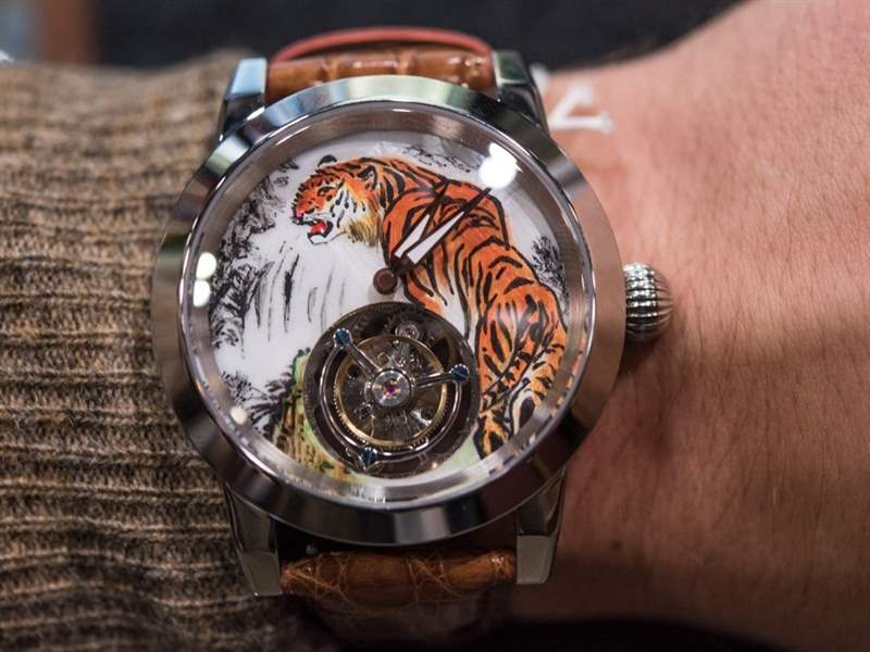 中國(guó)是否即將迎來大規(guī)模的二手手表銷售熱潮-復(fù)刻表