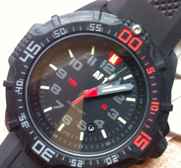 美國機構(gòu)空軍一號手表獲勝者跟進-復(fù)刻表