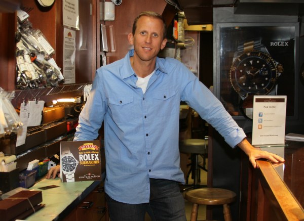 讓你準時：紐約市的中央守望臺-復刻表