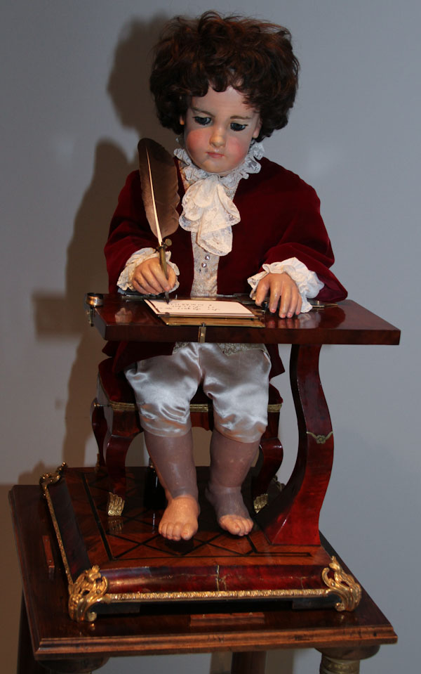 雅克德羅“作家”自動機(jī):很棒的古董安卓-復(fù)刻表