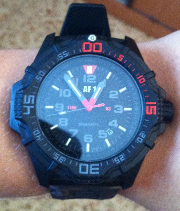 美國機構(gòu)空軍一號手表獲勝者跟進-復(fù)刻表