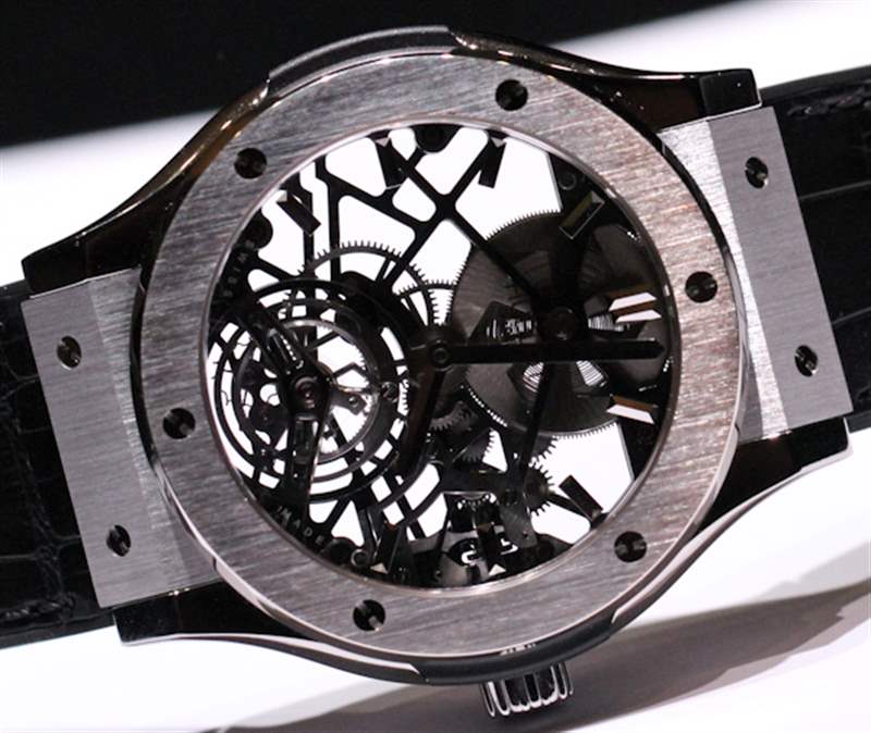 宇舶(Hublot)經典融合鏤空陀飛輪45毫米手表動手實踐-復刻表