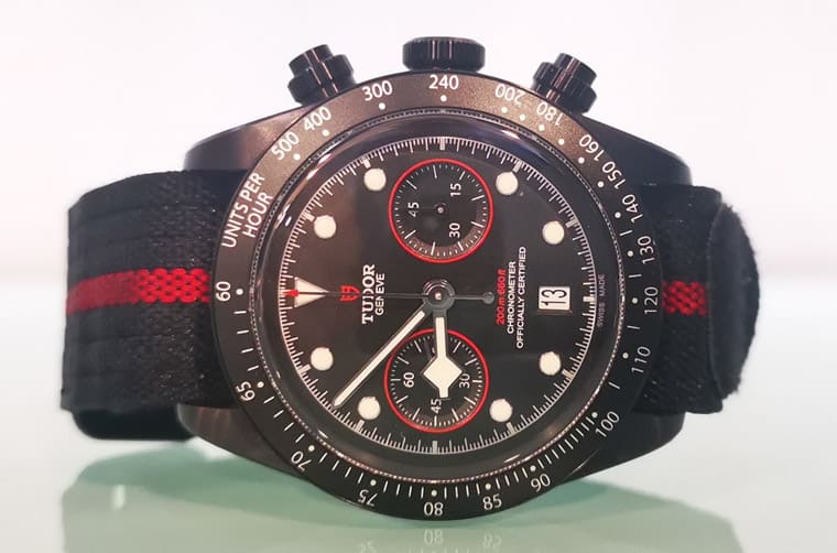 帝舵自行車隊摘下隊史首座職業(yè)賽冠軍車手戴特制Black Bay領(lǐng)獎-復(fù)刻表