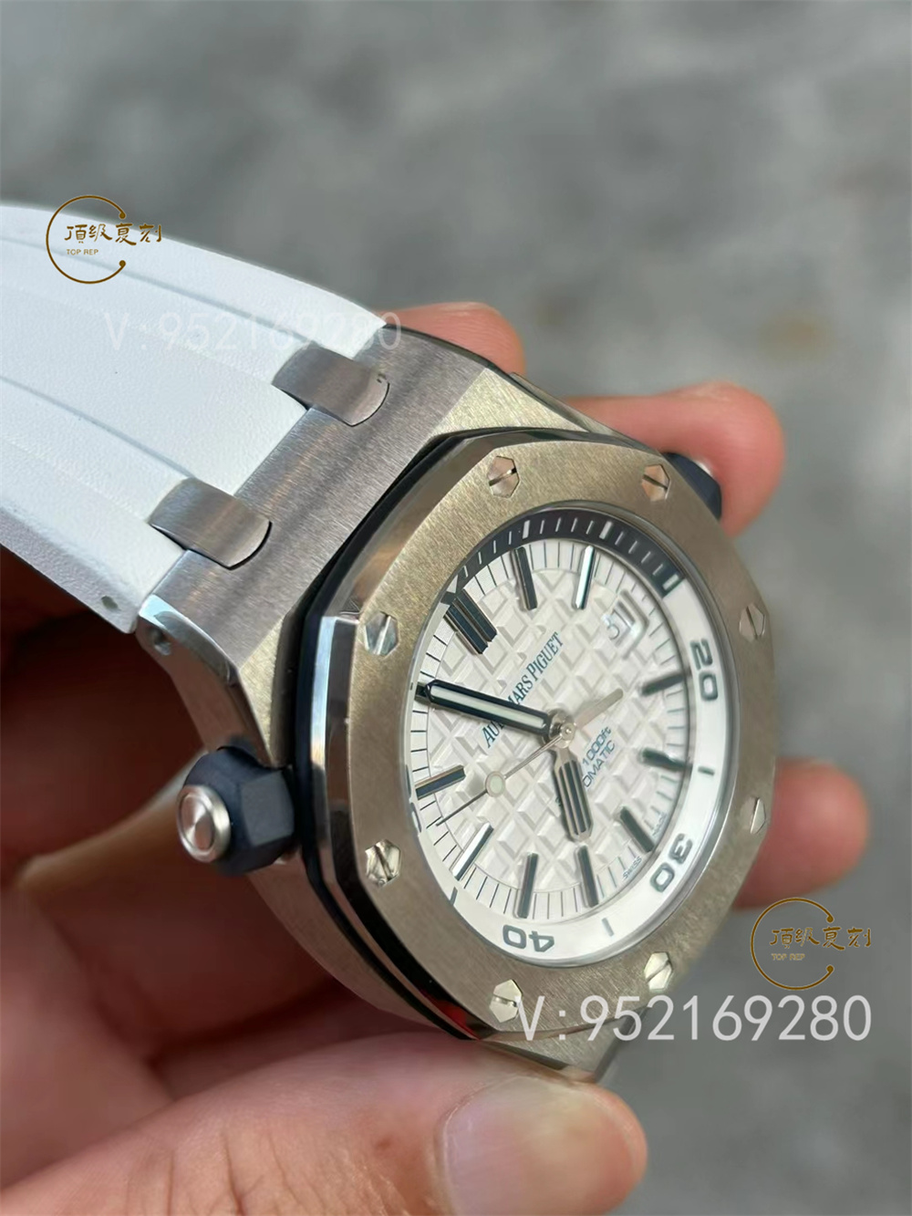 APS廠愛彼AP15710新配色綠/白盤一體機做工怎么樣-復刻表