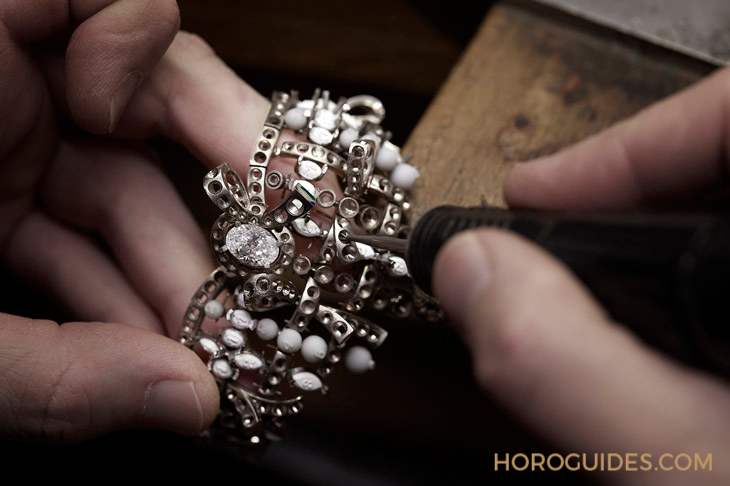 最奢華的斜紋軟呢，TWEED DE CHANEL頂級珠寶系列-復刻表