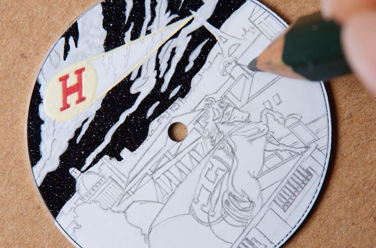 愛(ài)馬仕Slim d'Hermès工藝表把虛構(gòu)超級(jí)英雄微繪在砂金石面盤上-復(fù)刻表