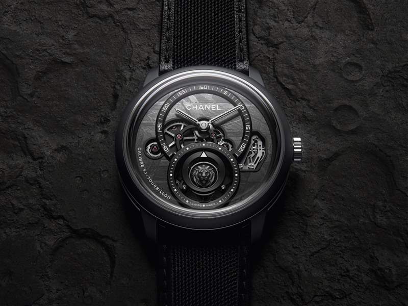 Chanel香奈兒新品亮點：Monsieur de Chanel隕石盤陀飛輪，J12 Cyber??netic黑白像素-復刻表