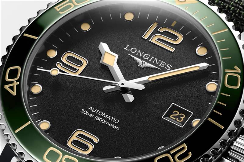 『新表』浪琴推出HydroConquest 41mm潛水腕表新作：綠色表圈+黑色表盤-復刻表