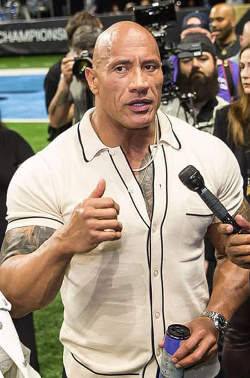 AP皇家橡樹、PP金鷹之外,最近超多名人也愛這款-復(fù)刻表