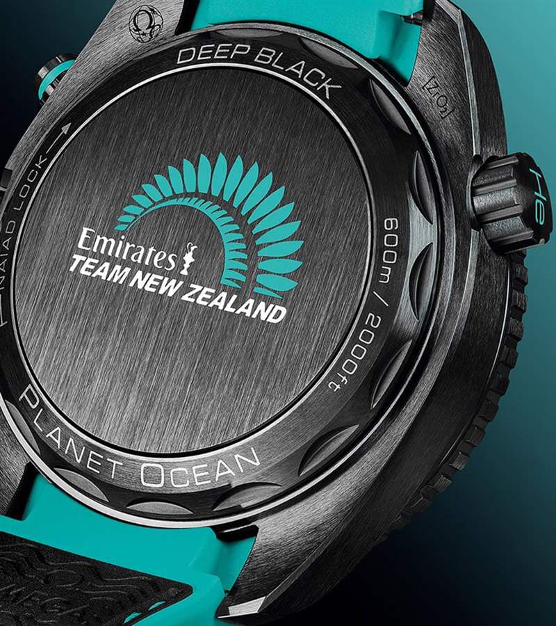 歐米茄以海馬Planet Ocean計時碼表為基礎創作最新阿聯酋航空紐西蘭ETNZ船隊聯名表-復刻表