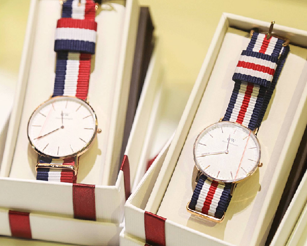 DW和天梭哪個好 DW和天梭哪個好(DW和天梭哪個檔次高)-復刻表