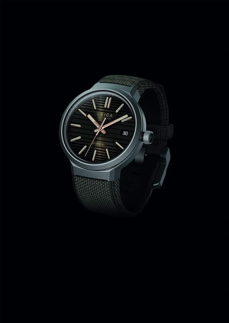 Leica ZM 11 腕錶系列(圖片來(lái)源:Leica) Leica再下一城出新表價(jià)錢下調(diào)加強(qiáng)制表工藝美學(xué)令人愛不釋手-復(fù)刻表