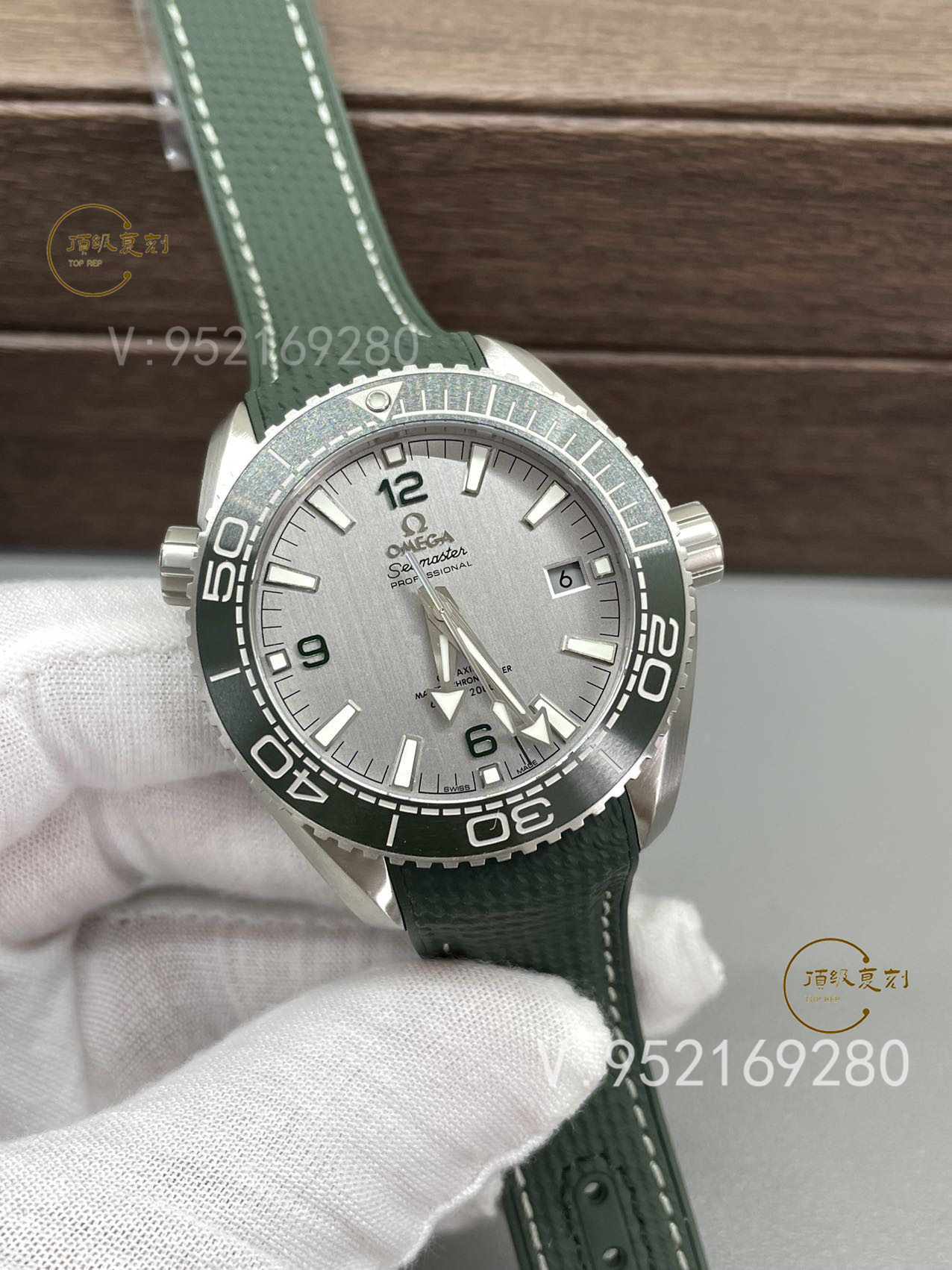 VS廠歐米茄新品海馬600m系列手表綠圈磨砂盤,型號215.32.44.21.06.001-復(fù)刻表