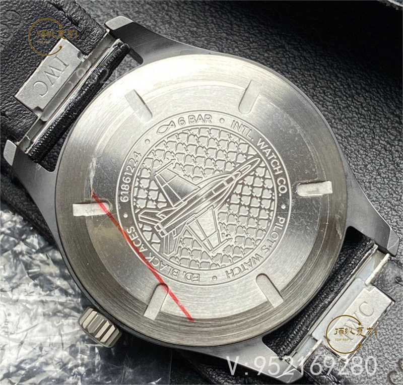 M+廠萬(wàn)國(guó)馬克飛行員黑桃A超級(jí)夜光表如何，表盤夜光對(duì)版嗎-復(fù)刻表